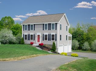 31 Orchard Hill Rd, Epping, NH 03042