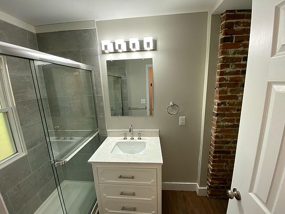 4th image of 10218 Saint Katherine Ln