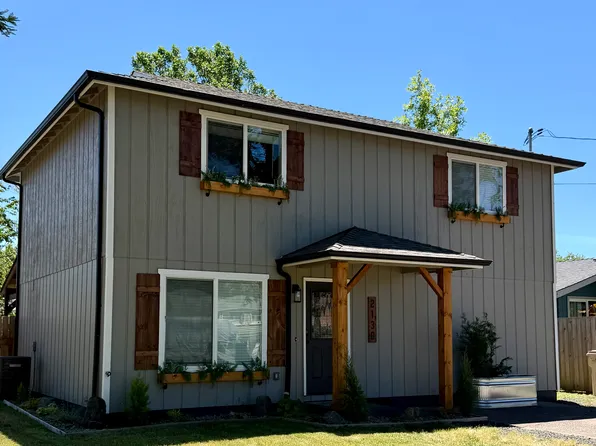 2130 Main St, Philomath, OR 97370