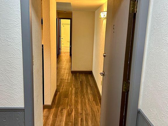 2nd image of 4028 N Illinois Ave APT 3