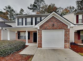 812 Hillandale Ln, Lithonia, GA