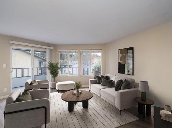 3030 NE 143rd St #E302