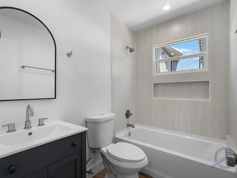 4820 Muir Ave — Photo 6