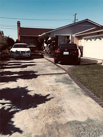 2nd image of 2907 W 133rd St