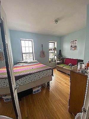 2nd image of 492 Morgan Ave #4R