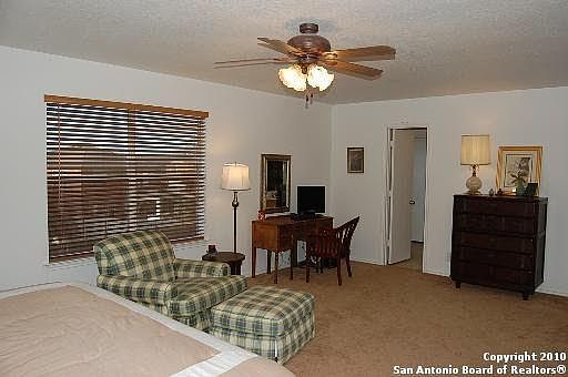 1st image of 395 Copper Point Dr