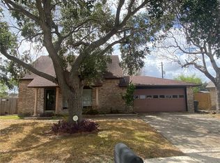 5813 Crest Cir, Corpus Christi, TX 78415