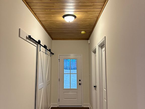 2nd image of 1861 Smokey Rd