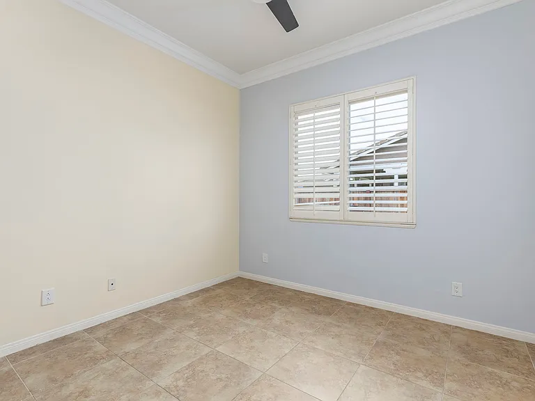 41717 Mesquite Ln — Photo 10