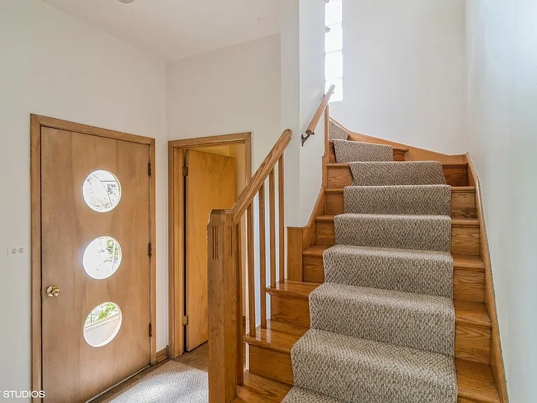 6445 N Oketo Ave — Photo 2
