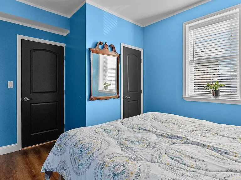 2153 Haworth St #2A — Photo 6