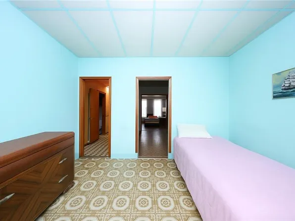 6821 16th Avenue image 6 of 29