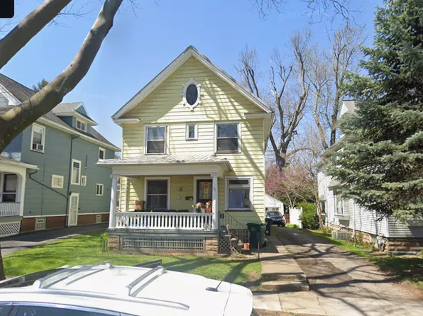 23 Lakeview Ter, Rochester, NY 14613