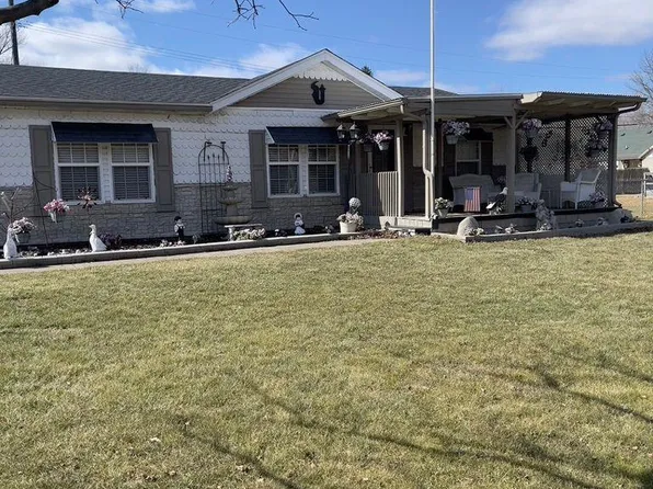 4733 Elm St, Newport, MI 48166