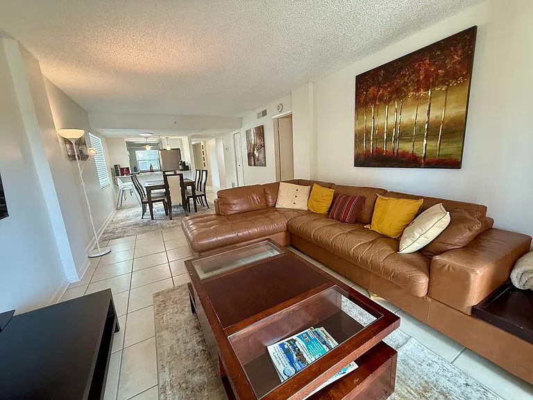 1005 Gulf Blvd #8 — Photo 16