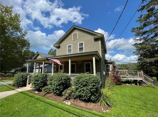 24 Chenango St, Cazenovia, NY 13035