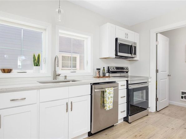 1 Nobert St UNIT 1, Warren, RI 02885