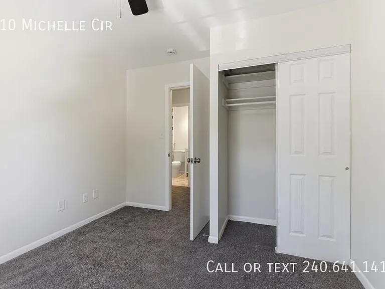 210 Michele Cir — Photo 16