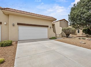 363 Taylor Rd NE, Los Lunas, NM 87031