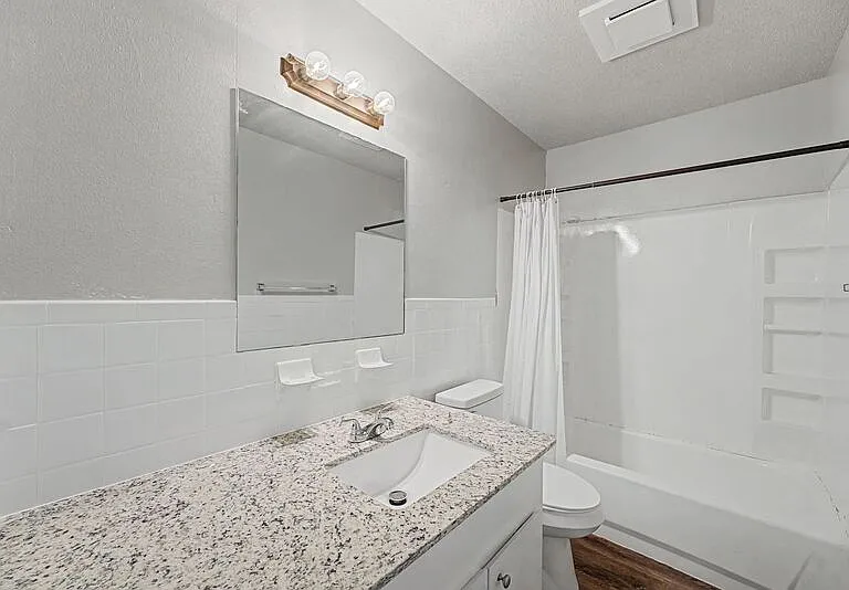 1305 W New Hope Rd #A — Photo 14