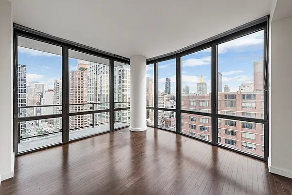 Rented by Compass | media 57