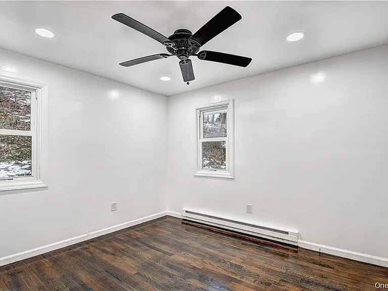 19 Lake Ave — Photo 13