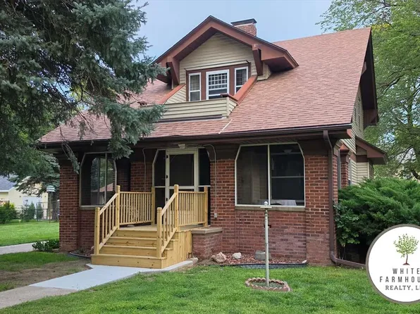 805 Lincoln St, Wayne, NE 68787