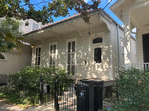 1127 Cadiz St Photo 1