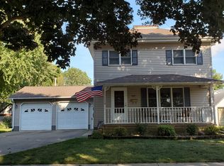 220 S Chestnut Ave, New Hampton, IA 50659