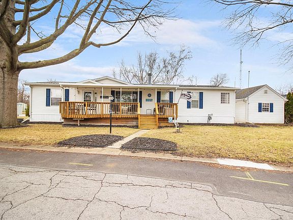 3rd image of 111 Morningside Dr