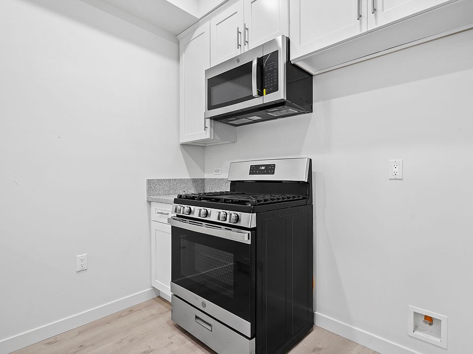 1st image of 8444 Columbus Ave #302