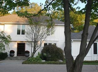 3991 Winterset Ln, West Bloomfield, MI 48323