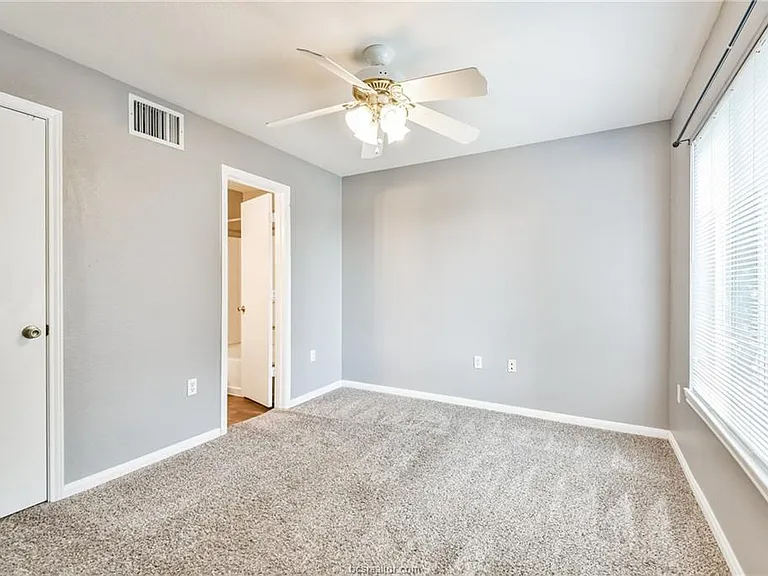 529 Parkway #203 — Photo 26