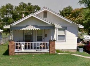 1317 S 9th St, Ponca City, OK 74601