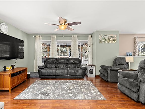 5th image of 16830 S Parker Ridge Dr