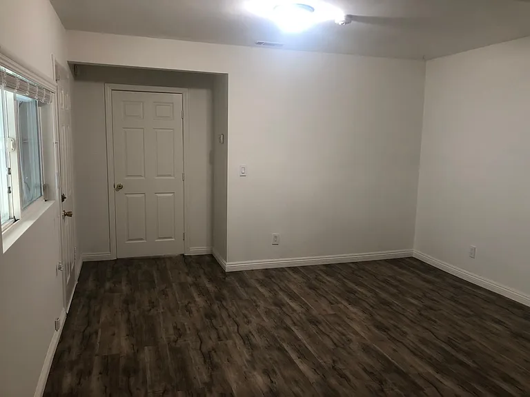 228 N Benton Way — Photo 16