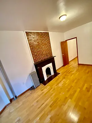 Rented by Candid Listings LLC | media 2