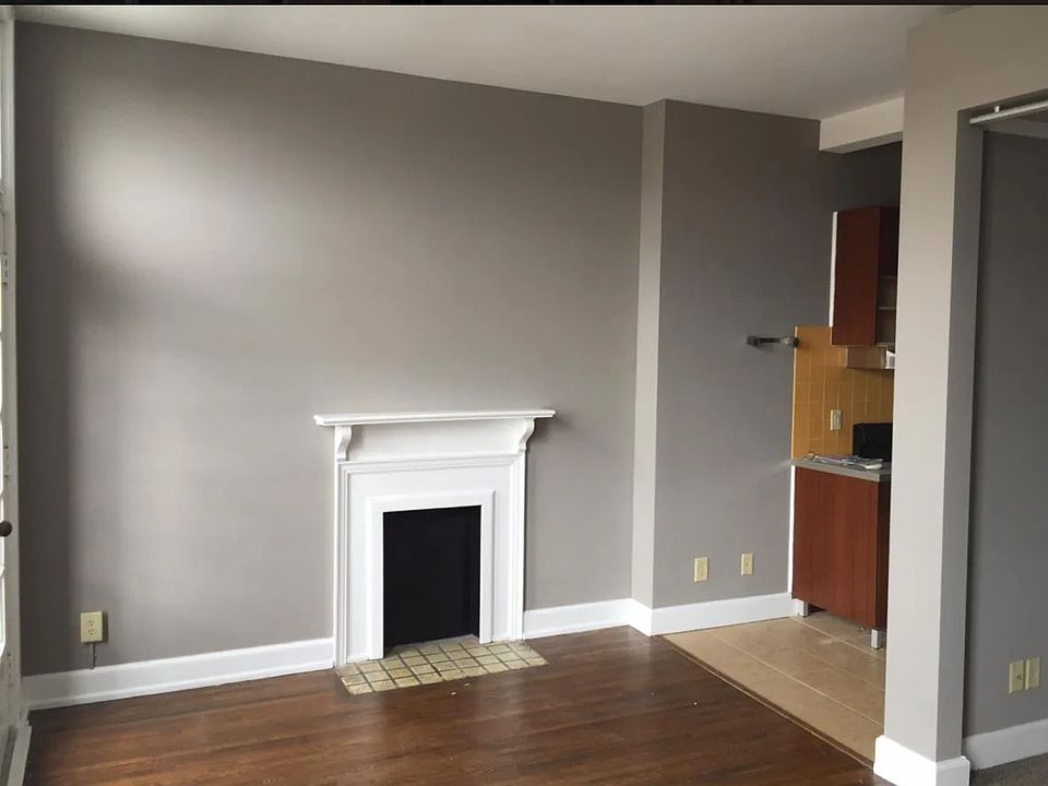 1st image of 12 W Poplar Ave APT 304