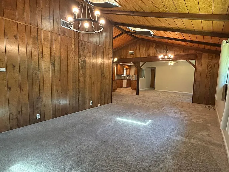 3404 Marshall Ave — Photo 37