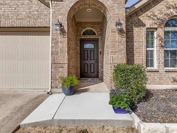 2nd image of 12312 Hitch Rack Way