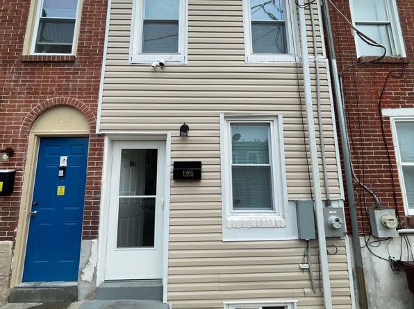 1205 Read St