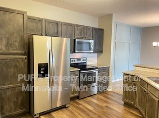 10993 Oak Grove Cir UNIT A, Woodbury, MN 55129