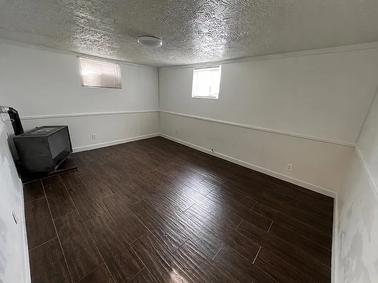3998 S Orchard Ave #B — Photo 3