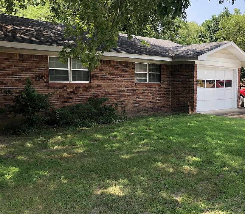 1st image of 1419 Holden Ave
