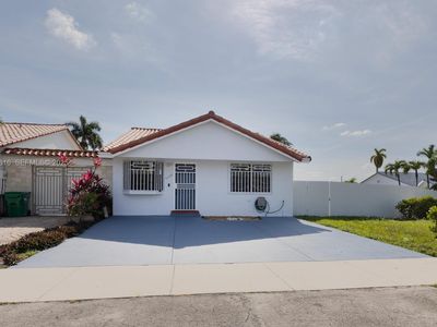 9098 NW 114th St, Hialeah Gardens, FL, 33018