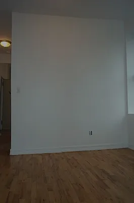 Rented by Tower Brokerage | media 24