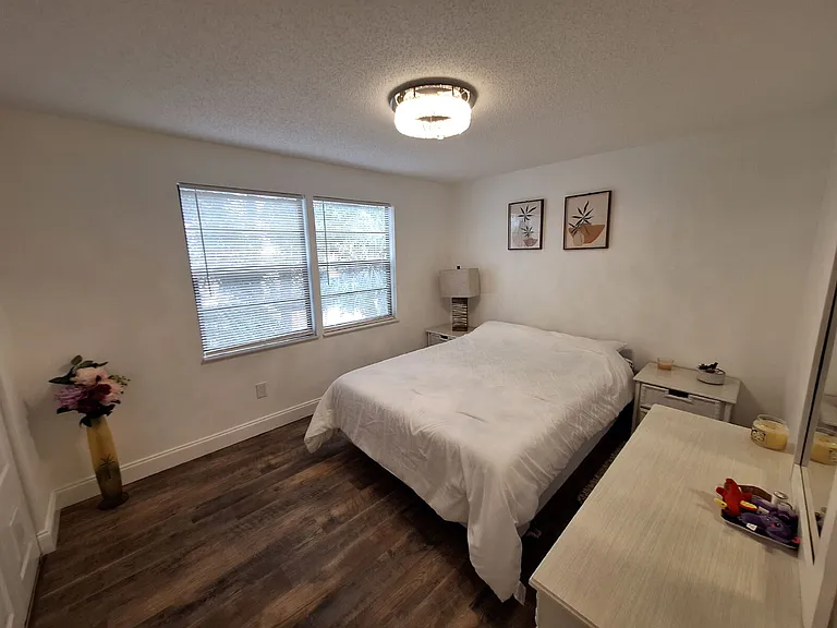 4022 Beaver Ln #1000G — Photo 15