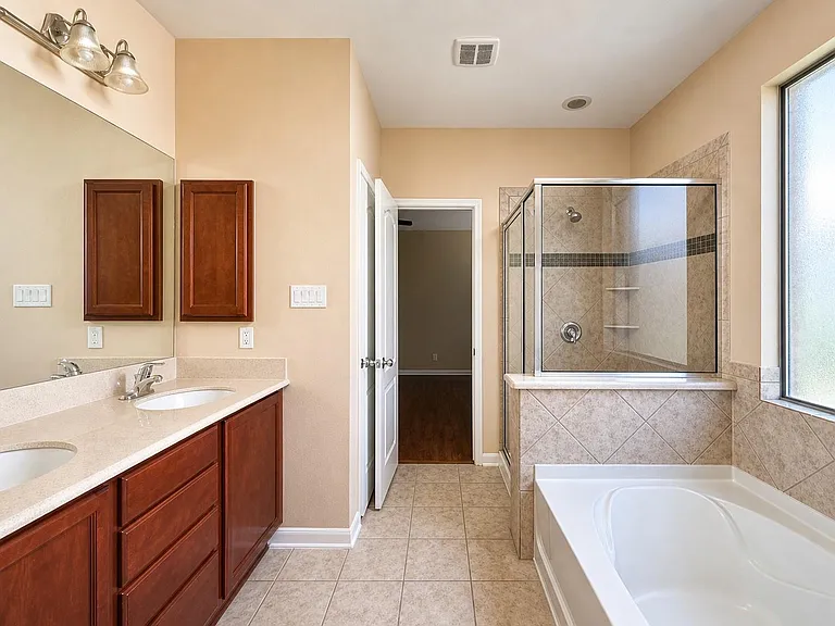 26210 Riley Glen Dr — Photo 14