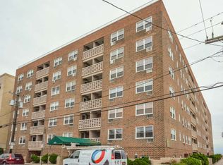 600 Shore Rd APT 4H, Long Beach, NY 11561