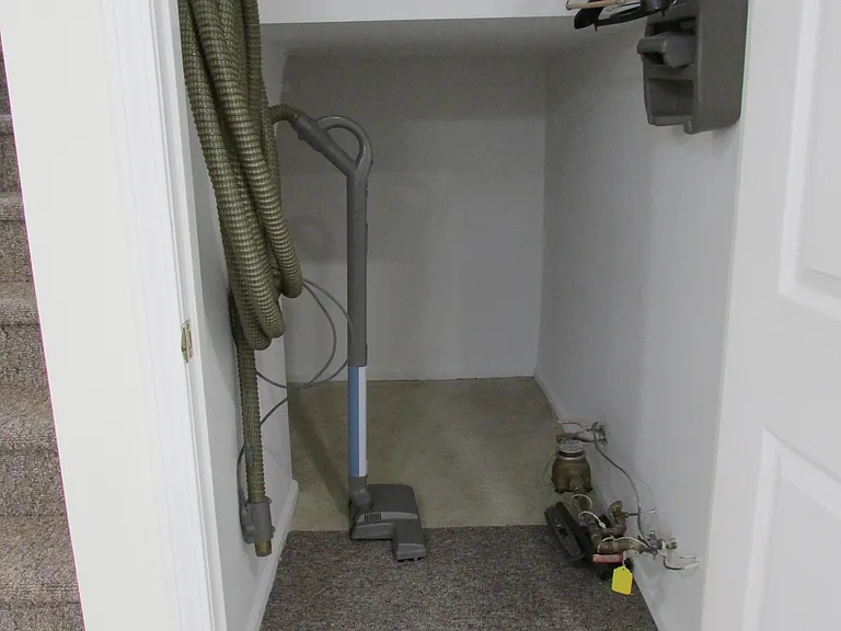 29 Tall Oaks Ct #2901 — Photo 34